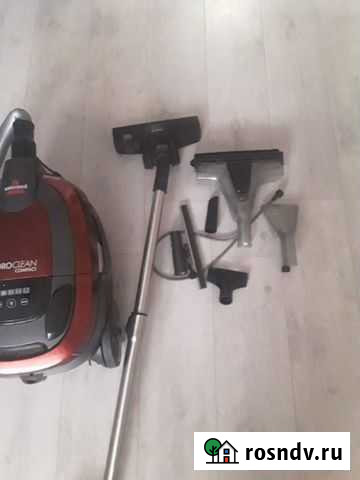 Пылесос Bissell Молочное - изображение 1