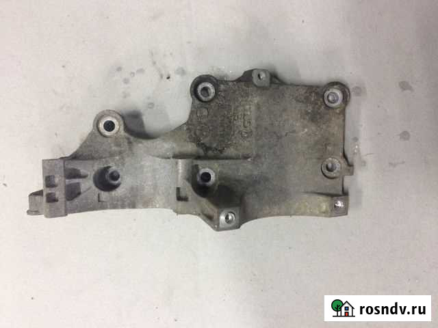 Passat B6 кронштейн крепления генераторе и компрес Тбилисская - изображение 1