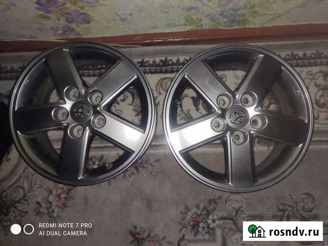 Оригинальные японские диски Toyota Noah r15 5х114 Абакан - изображение 1