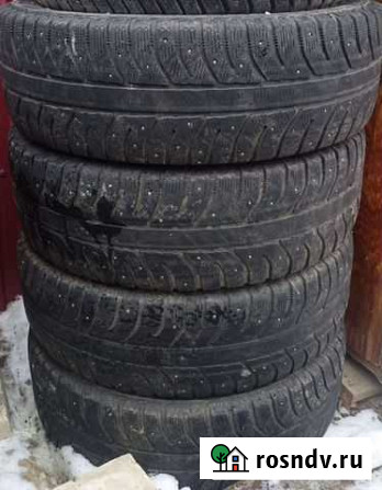 Bridgestone 215/65 R16 4шт Павлово - изображение 1