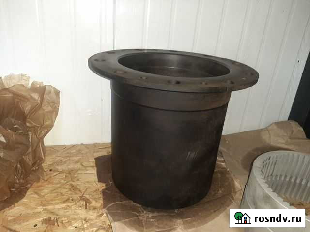 Картер колесного редуктора мадара Камаз 6522 № 322 Мегион - изображение 1