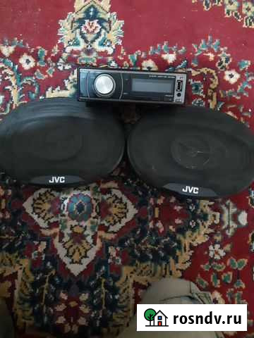 Магнетофон с денамикаи в автомобили бу Прохладный - изображение 1