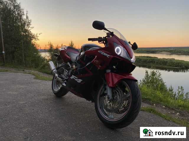 Honda CBR F4 Печора - изображение 1