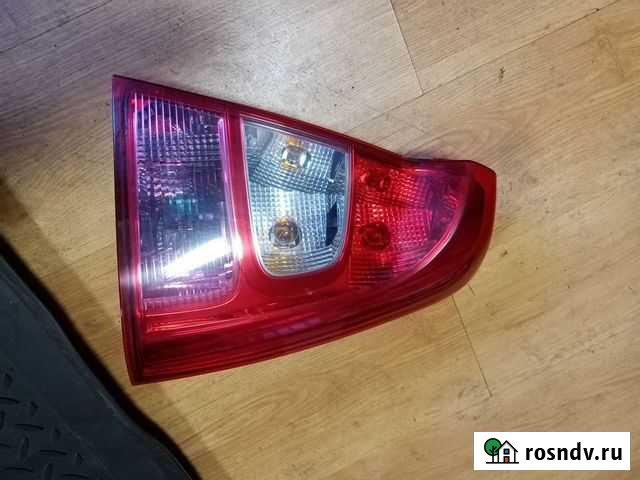 Фонарь задний правый рено логан 1 рест Лаголово - изображение 1