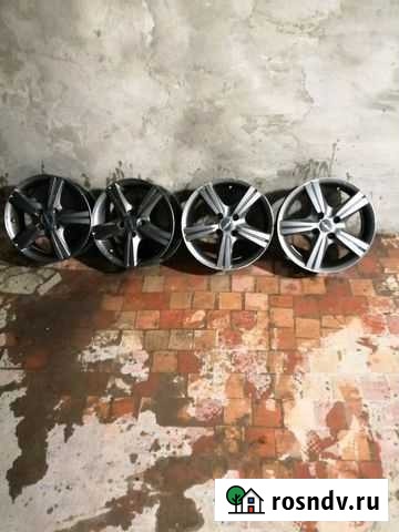 Диски 15 радиус стояли на приоре Новороссийск - изображение 1
