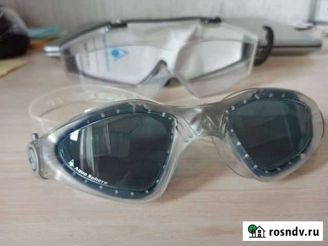 Очки для плавания почти новые Италия Москва - изображение 1