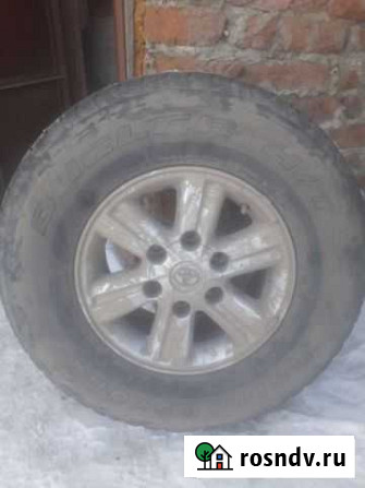Летние шины на дисках 255/70 R15 Магадан - изображение 1