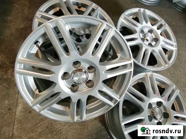 Leben R15 5х100 с японии Белогорск - изображение 1