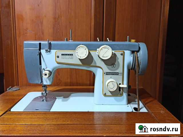 Швейная машина Подольск 142 Шарья - изображение 1