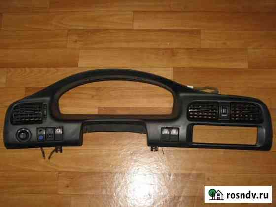 Mazda 626 GF 97-03 кожух щитка приборов Новоивановское