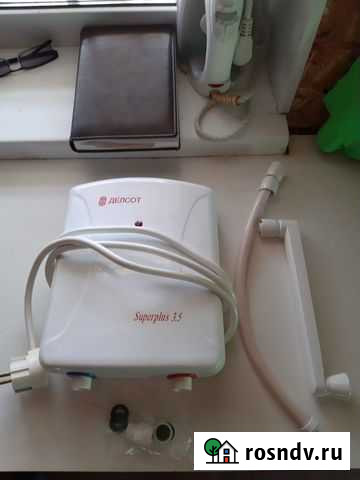 Проточный водонагреватель Делсот Светлый - изображение 1