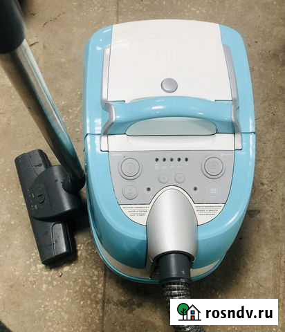 Пылесос моющий Zelmer aquawelt 1600 w Курган - изображение 1