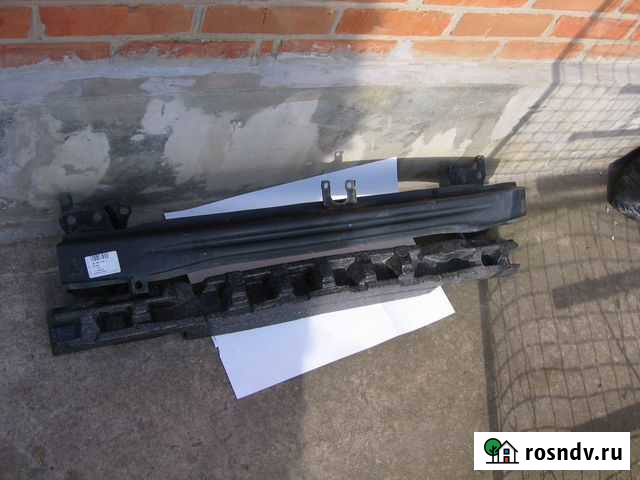 Усилитель бампера джетта 2009г. фольцваген Брюховецкая - изображение 1