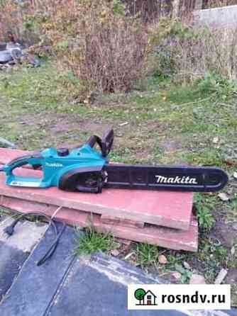 Продам электропилу Makita uc3520A Березники
