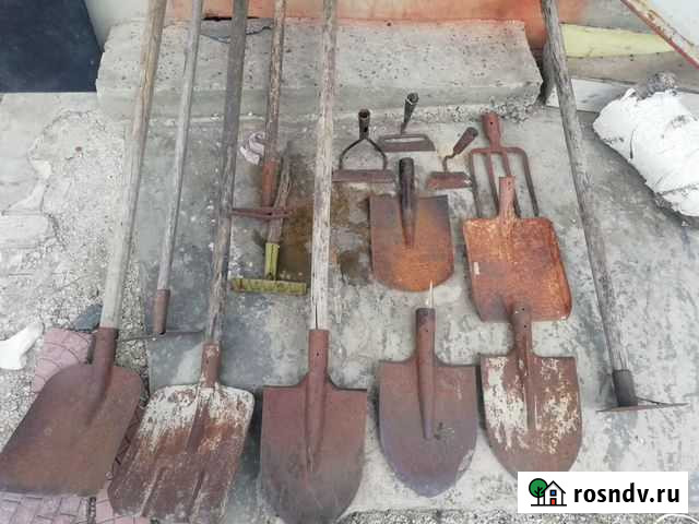 Лопаты, тяпки, вилы трехрогие, мотыги Губкин - изображение 1