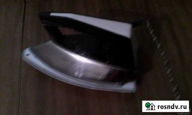 Утюг СССР с подставкой Красноярск - изображение 1