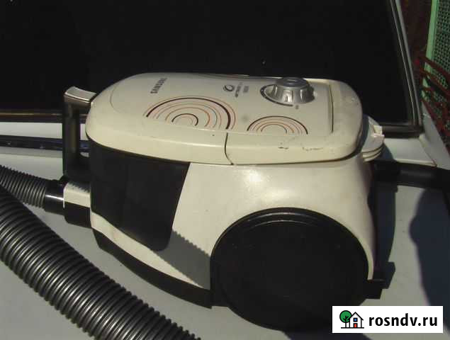 Пылесос SAMSUNG 1800W Сочи - изображение 1