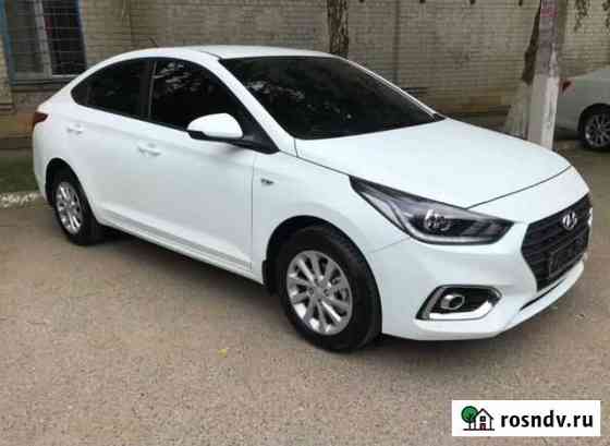 Аренда авто под такси hyundai solaris на газ метан Казань