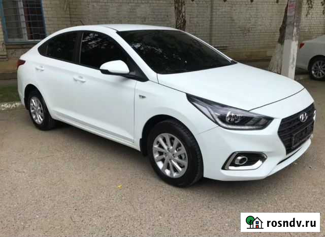 Аренда авто под такси hyundai solaris на газ метан Казань - изображение 1