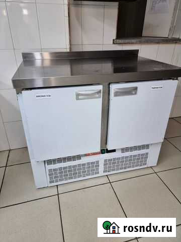 Холодильник,парик,пицца печь,холодильники,плита ин Вологда - изображение 1