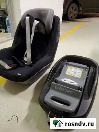Maxi Cosi Pearl + Family Fix автокресло детское Москва - изображение 1
