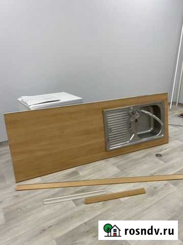Столешница с раковиной и смесителем Москва - изображение 1