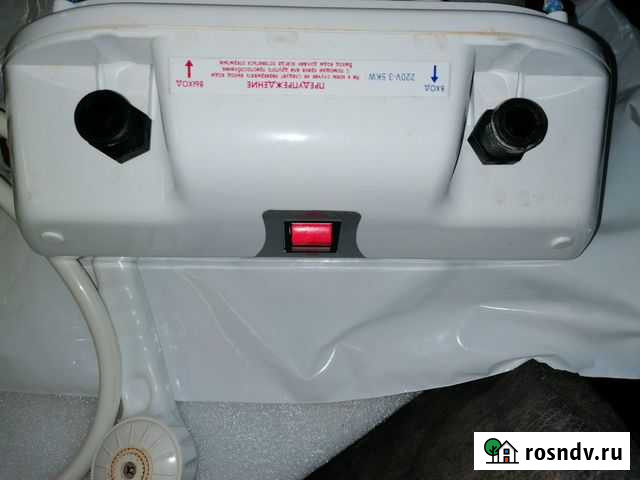 Водонагреватель проточный электрический Polaris Инта - изображение 1