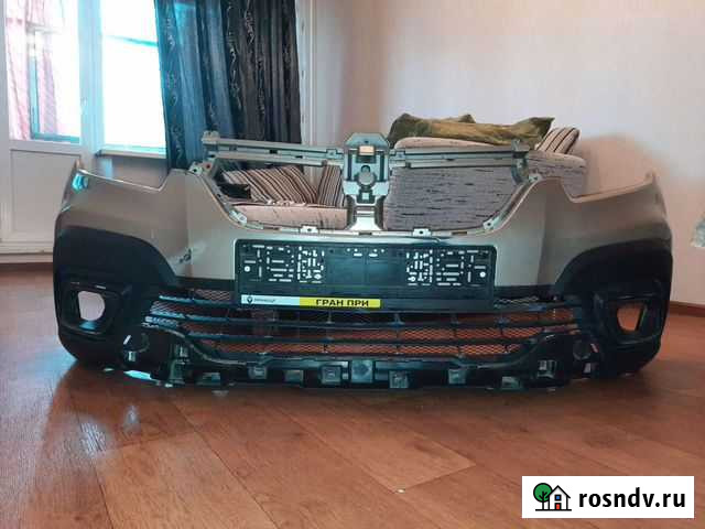 Бампер Рено Логан Степвэй Ноябрьск - изображение 1