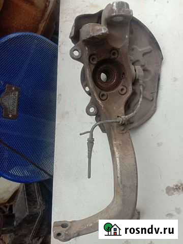 Кулак поворотный на Ауди А4 В6 Красный Яр - изображение 1