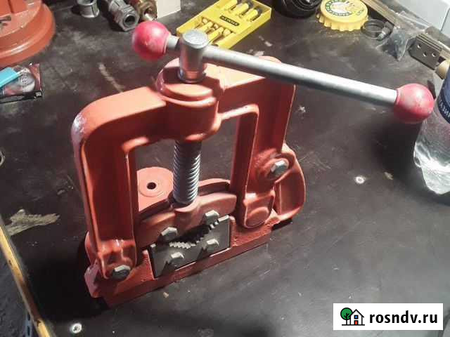 Тиски для труб Курчатов - изображение 1