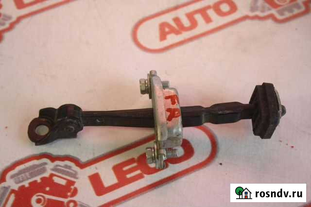 Ограничитель открывания двери Honda Fit 2004г Ирбит - изображение 1