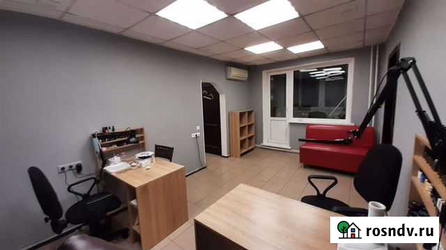 Стол для мастера маникюра в аренду Новокузнецк - изображение 1