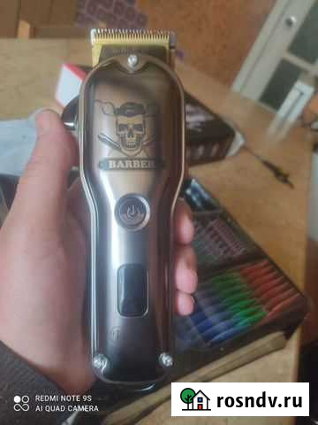 Профессиональная металлическая машинка для стрижки Калуга - изображение 1