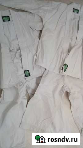 Продаю 2 кимоно GreenHill каратэ на рост 120 и 130 Москва - изображение 1