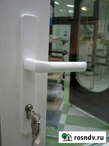 Ручка дверная (цвет белый) +личинка Улан-Удэ - изображение 1