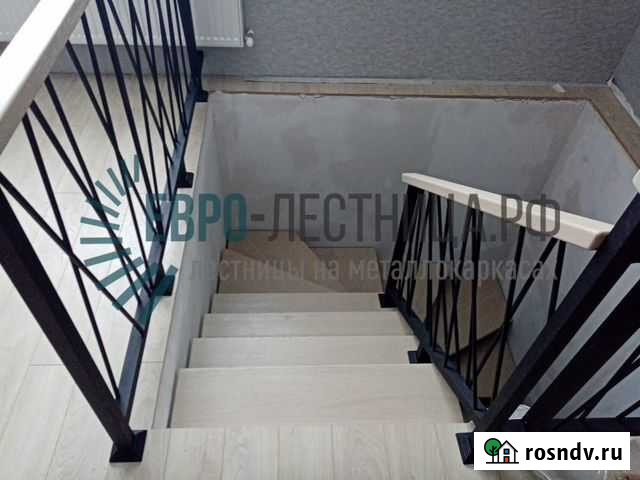 Лестница на 180 с забежными ступенями Благовещенск - изображение 1