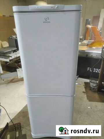 Холодильник Индезит 167 см Петрозаводск - изображение 1