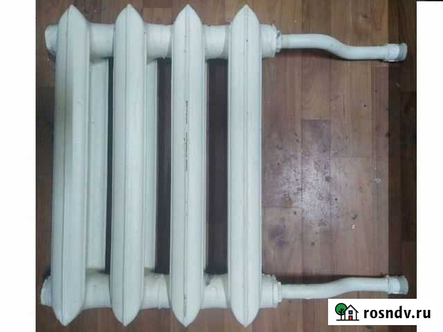 Батарея отопления чугунная. 4 секции (б/у) Великий Новгород - изображение 1