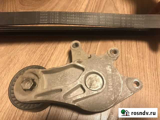 Ролик натяжителя ремня привода + ремнь привода для Володарского - изображение 1