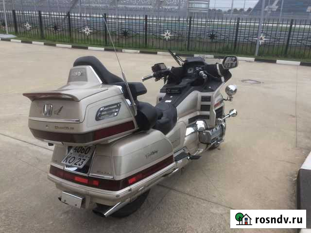 Gold Wing 1500 Сочи - изображение 1