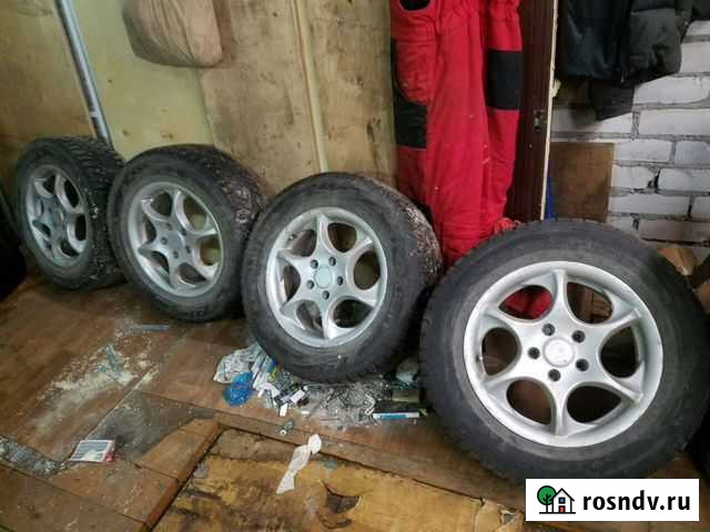 Nokian 215/65 R16 4шт Щёлково - изображение 1