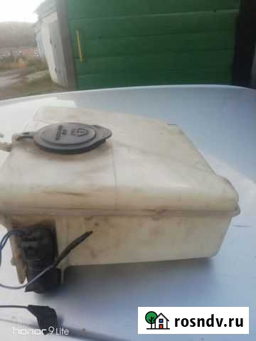 Бачок омывателя Марк2 100 кузов Сорск - изображение 1
