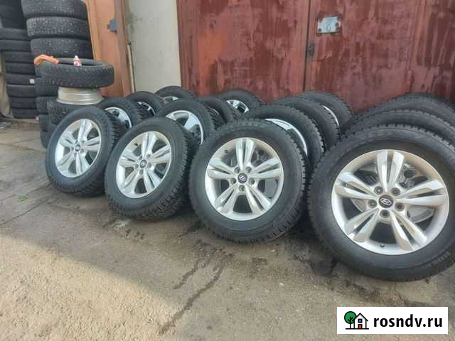R17 hyundai KIA 225 65 17 nokia Ижевск - изображение 1