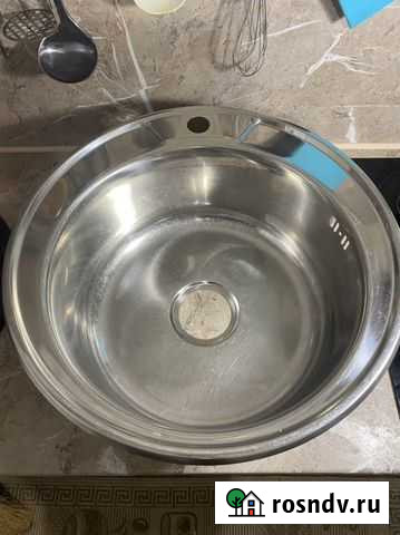 Мойка врезная кругланя нержавеющая сталь d50 см Снежногорск - изображение 1