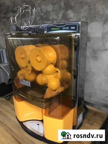 Соковыжималка zumex essential autostart Альметьевск - изображение 1