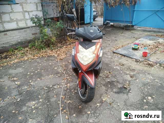 Скутер 100 кубов обмен на авто Россошь - изображение 1