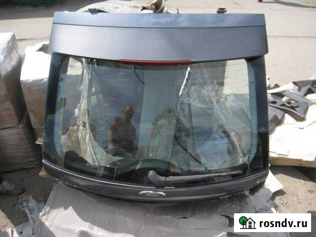 Крышка багажника Форд Фокус 2 (Хэтчбек ) Щербинка - изображение 1