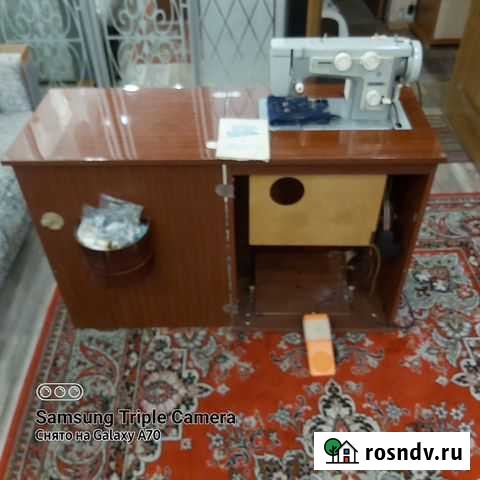 Ножная швейная машина с электроприводом Мурманск - изображение 1