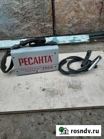 Сварочный инвертор бу ресанта250А Канаш - изображение 1