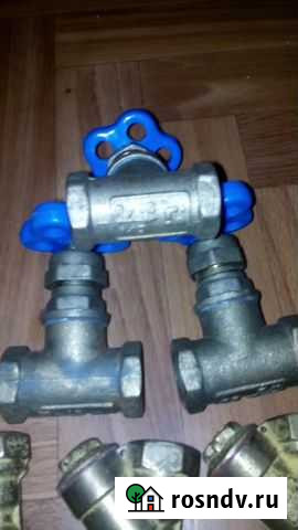 Продам краны, фильтр грубой очистки Выкса - изображение 1